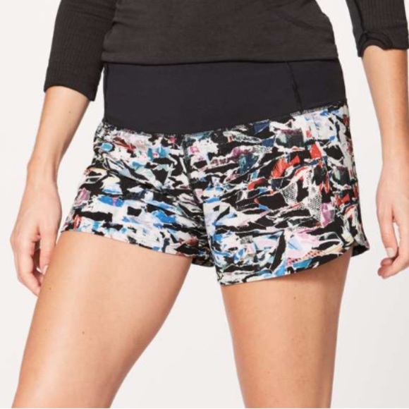 Lululemon Run Times Short II Size 4 Culture Clash Multi Black  Shorts - Picture 13 of 13